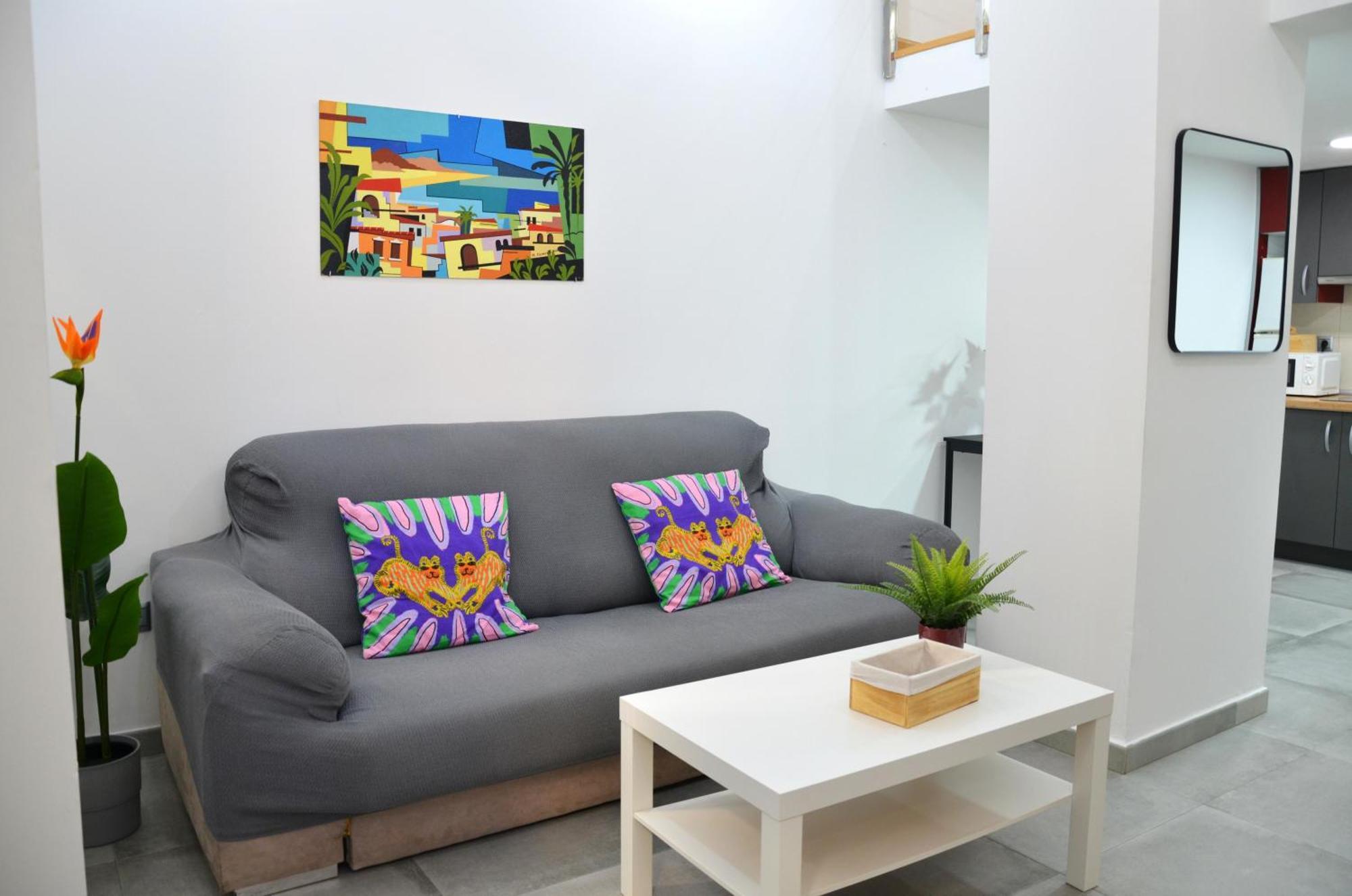 Apartamento Candalex En Малага Экстерьер фото