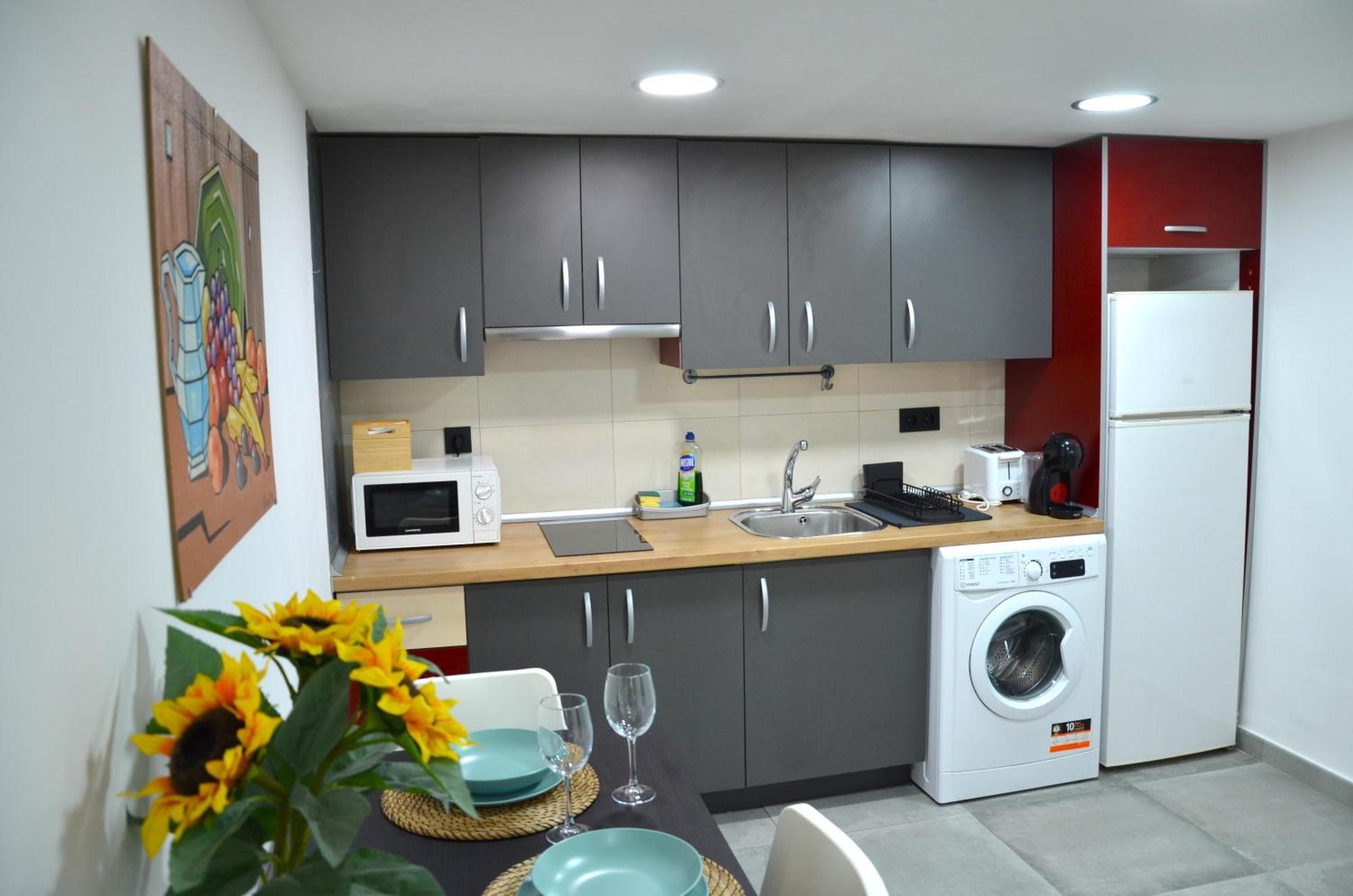 Apartamento Candalex En Малага Экстерьер фото